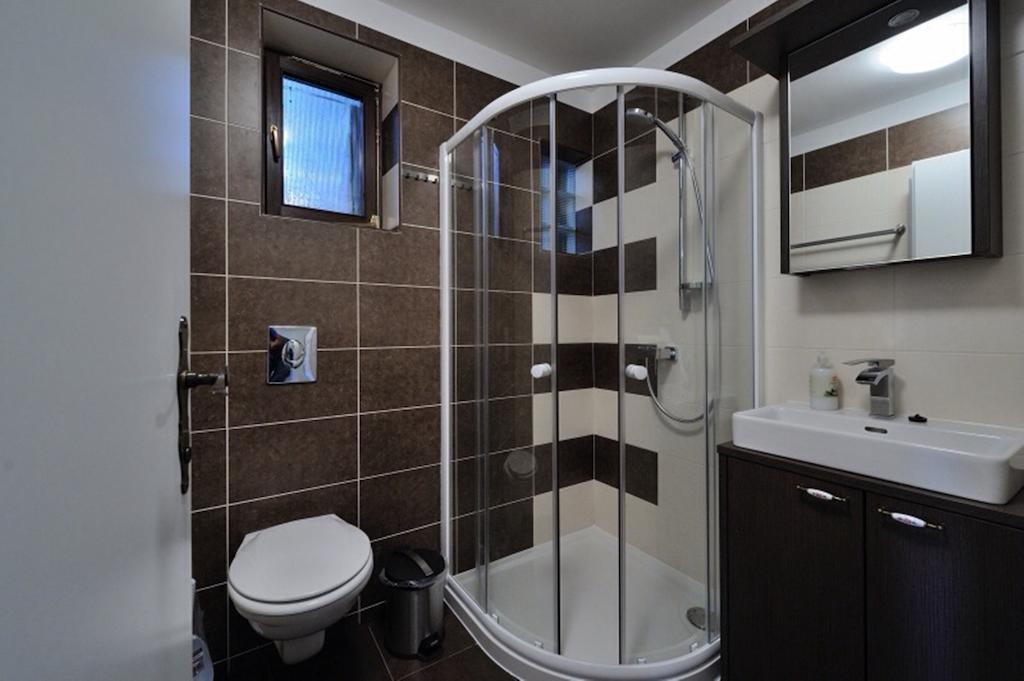Apartment Drvena kuca Gornji Zvečaj Kamer foto